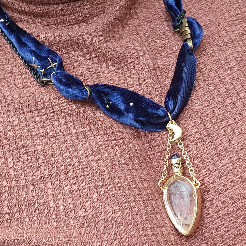 Handmade necklace - Picture 5 of 9